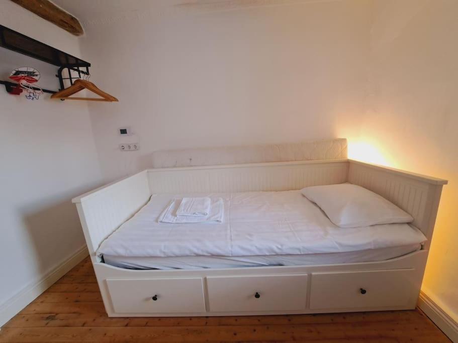Haus Moselwald - 3 Bedrooms Enkirch Eksteriør billede